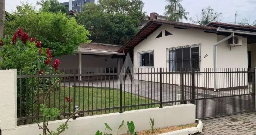 Casa com 3 quartos à venda na Servidão José Luiz Martins, --, Saguaçu, Joinville