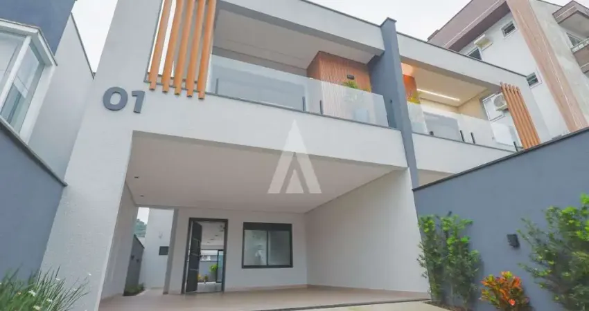 Casa com 3 quartos à venda na Rua Willibaldes Silveira de Souza, --, Jardim Sofia, Joinville