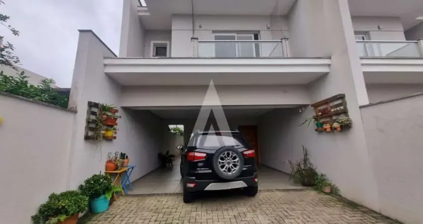 Casa com 3 quartos à venda na Rua Cuiabá, --, Costa e Silva, Joinville