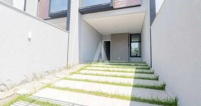 Casa à venda na Rua Cabral, --, Saguaçu, Joinville