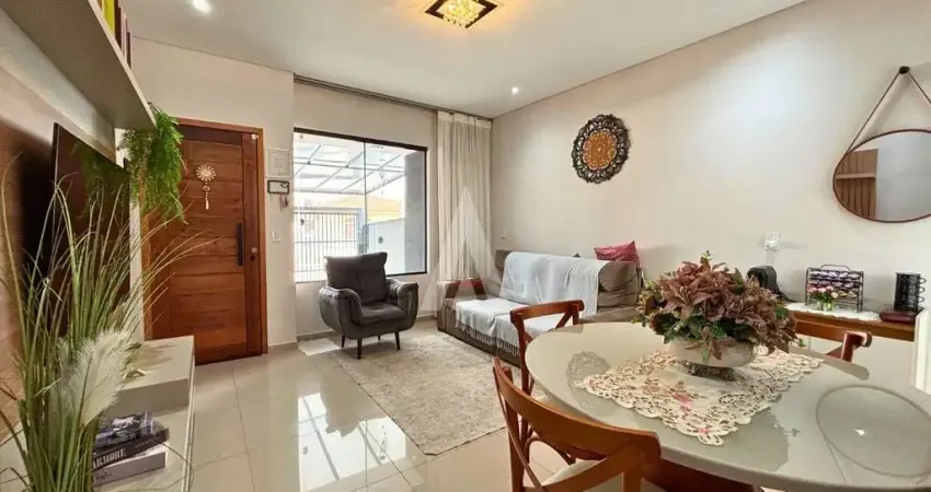 Casa com 2 quartos à venda na Rua Modelo, --, Floresta, Joinville