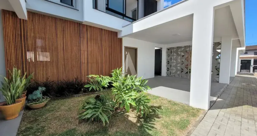 Casa em condomínio fechado com 3 quartos à venda na Rua Marcos João Serafim, --, Vila Nova, Joinville