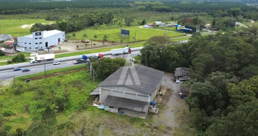 Barracão / Galpão / Depósito à venda na BR 101, --, Itapocu, Araquari