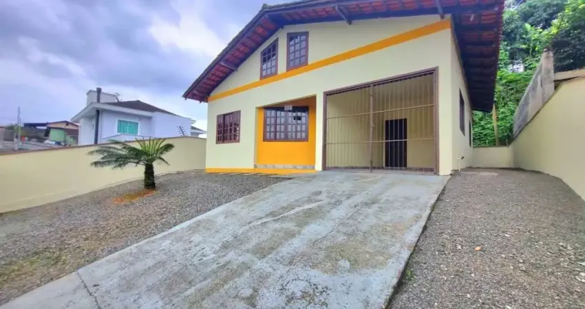 Casa com 2 quartos à venda na Rua Duarte Schuttel, --, Costa e Silva, Joinville