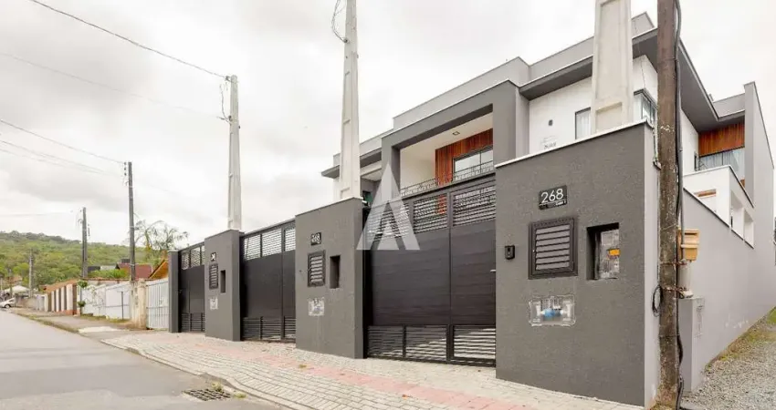 Casa com 3 quartos à venda na Rua Riachuelo, --, Bom Retiro, Joinville