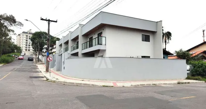 Casa com 3 quartos à venda na Rua Professor James Fruhstuck, --, Costa e Silva, Joinville