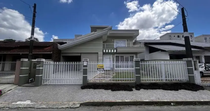 Casa com 2 suítes à venda no bairro floresta em joinville-sc por r$930.000,00.