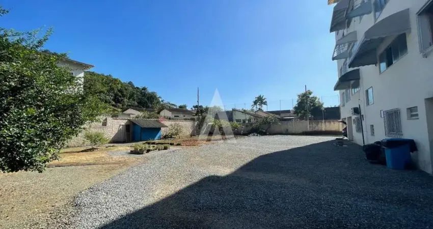 Terreno à venda no bairro glória em joinville, por r$ 560.000.00.