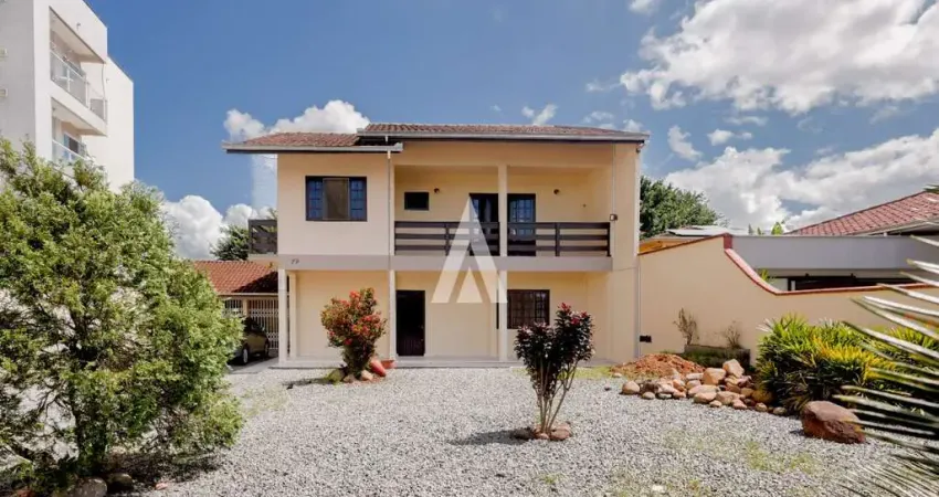 Casa com 1 suíte e 2 quartos à venda no bairro iririú em joinville-sc por r$1.380.000,00.