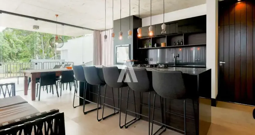 Sobrado com 3 suites a venda no bairro floresta em joinville r$ 1.700.000,00