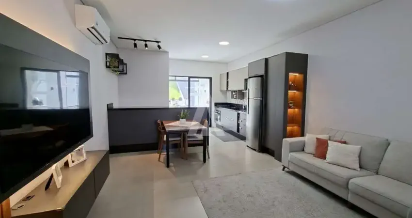 Sobrado geminado à venda com 3 suítes no bairro glória, joinville, sc, por r$ 890.000,00