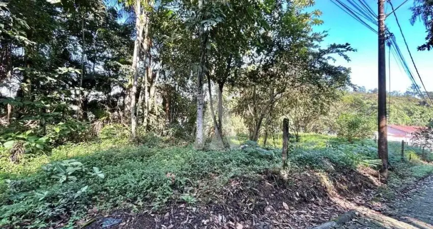Terreno com 2124,6m² à venda no bairro floresta em joinville-sc por r$1.800.000,00.