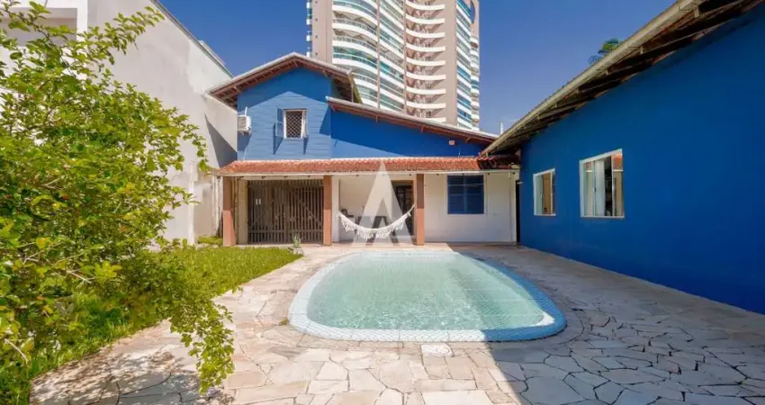 Casa comercial à venda no Atiradores, Joinville