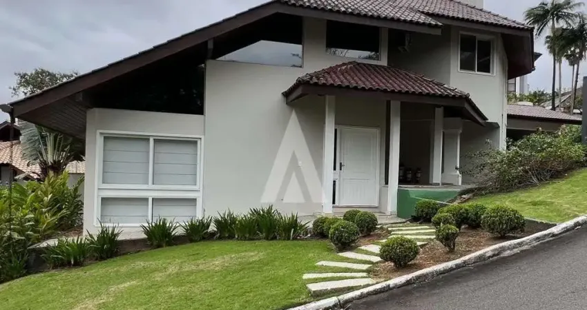 Casa em condomínio com 2 suítes e 2 quartos à venda no bairro Glória em Joinville-SC por R$3.800.000,00.-+