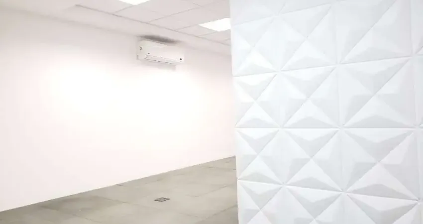 Oportunidade única: Sala comercial de 43m² com 1 banheiro à venda no Ipiranga, São Paulo-SP. Venha conferir!