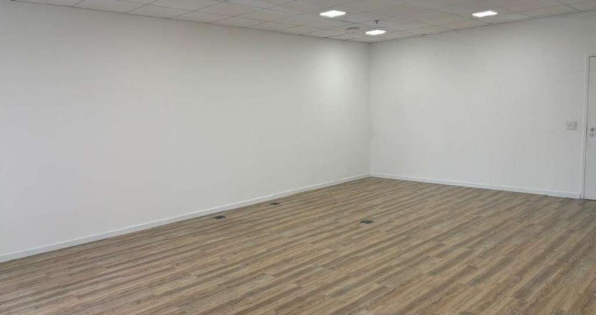 Sala comercial para alugar na Vila Cordeiro, São Paulo 