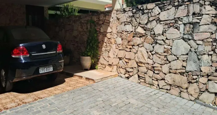Casa com 4 quartos para alugar na Vila Madalena, São Paulo 