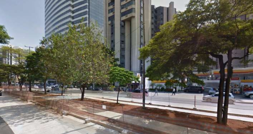 Conj Comercial de 140 m² próximo a estações e comércios