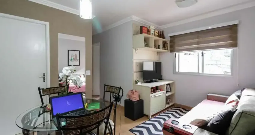 Apartamento à Venda - Jardim Jussara, 2 Quartos,  45 m2