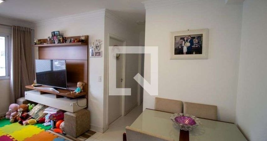 Apartamento à Venda - Vila Carmosina, 2 Quartos,  45 m2