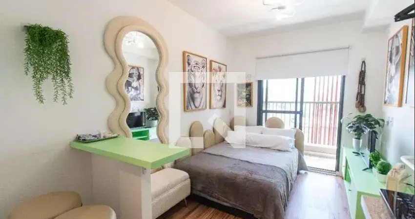 Apartamento à Venda - Liberdade, 1 Quarto,  20 m2
