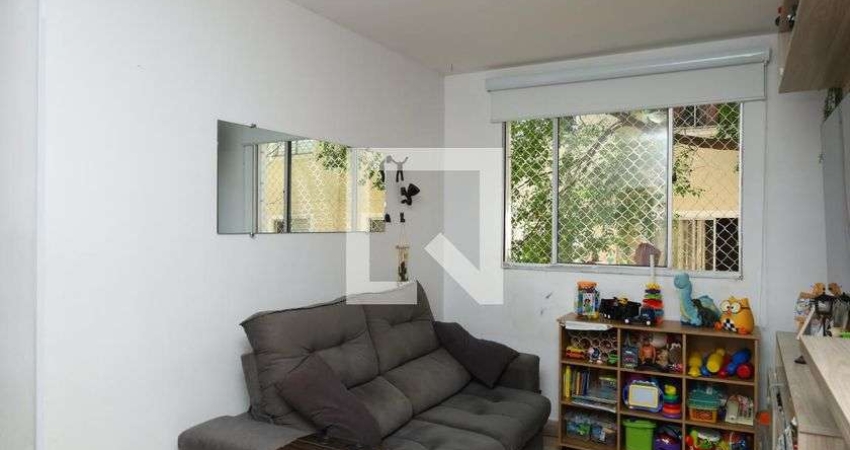 Apartamento à Venda - Vila Progresso, 2 Quartos,  45 m2