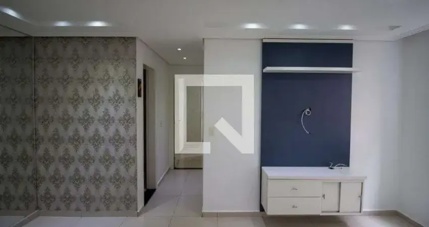 Apartamento à Venda - Vila Carmosina, 2 Quartos,  45 m2