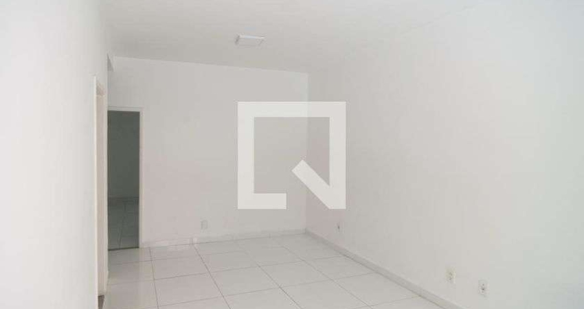 Apartamento à Venda - Bela Vista, 3 Quartos,  82 m2