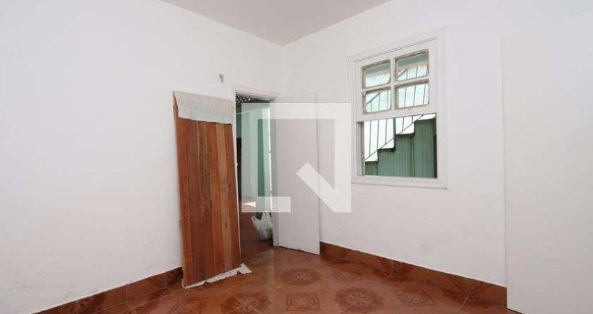 Casa à Venda - Vila Mendes, 4 Quartos,  150 m2