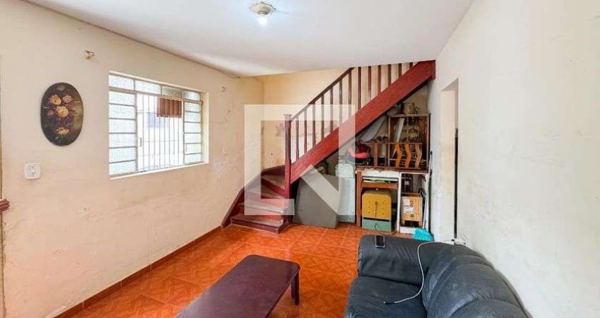 Casa à Venda - Ipiranga, 2 Quartos,  150 m2