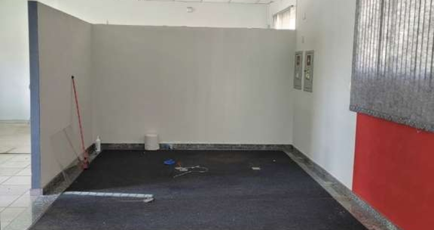 Aluga-se loja comercial no Pacaembu