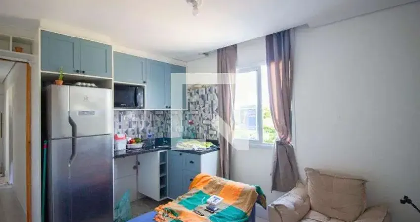 Apartamento à Venda - Vila Carmosina, 2 Quartos,  40 m2