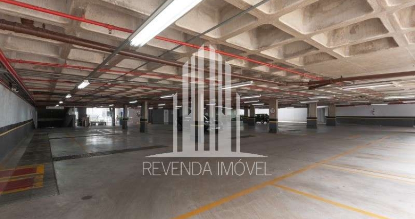 Locação de sala comercial de alto padrão em Pinheiros, São Paulo-SP - 4 salas, 6 banheiros, 32 vagas, 1.184,40 m²