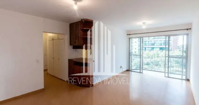Belo Apartamento 95m2 3 dormitórios sendo 1 suite - Campo Belo