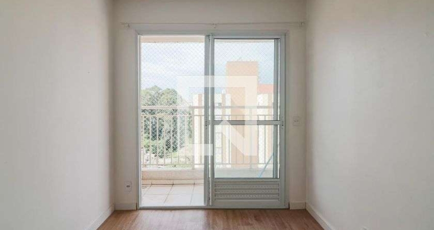 Apartamento à Venda - Jardim Éster Yolanda, 2 Quartos,  39 m2