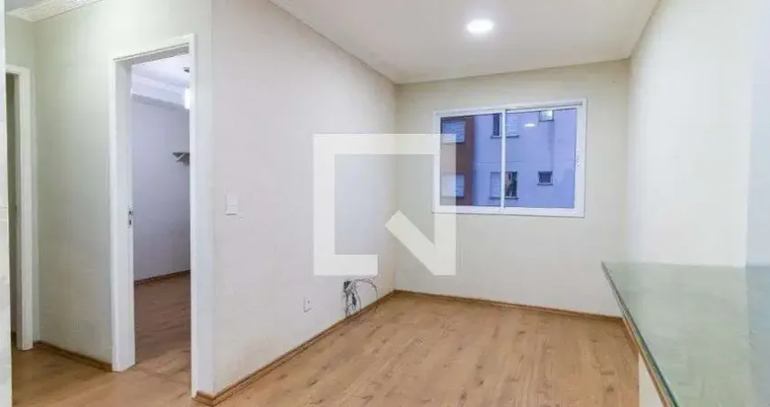 Apartamento à Venda - Vila Carmosina, 2 Quartos,  45 m2