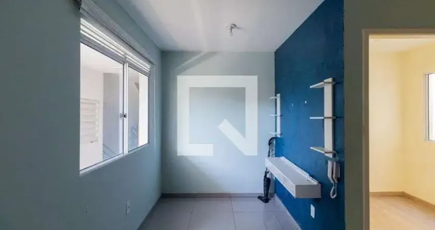 Casa à Venda - Vila Ré, 2 Quartos,  30 m2