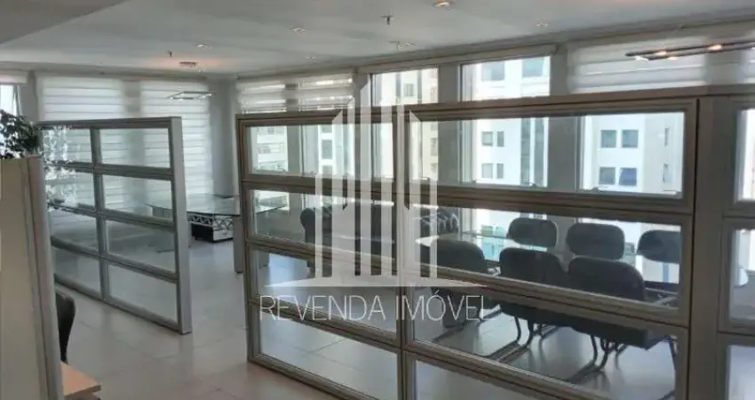 Excelente oportunidade de locação: Sala comercial com 1 sala, 2 banheiros, 2 vagas na Consolação, São Paulo-SP!