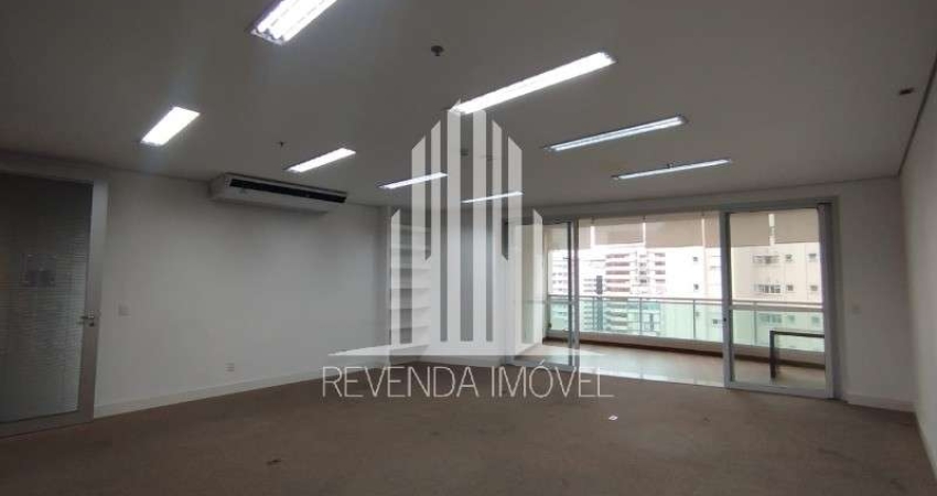 Sala Comercial de Alto Padrão para Locação em Cerqueira César, São Paulo-SP: 1 Sala, 2 Banheiros, 5 Vagas, 167m².