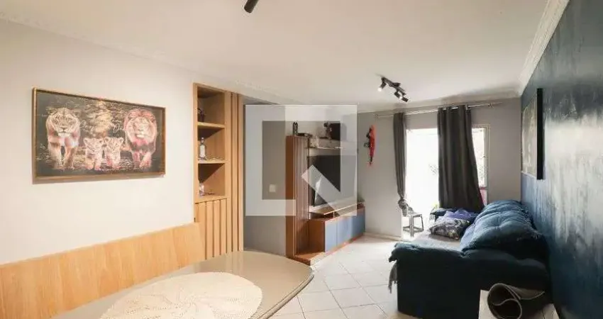 Apartamento com 3 quartos à venda na Rua Vinte e Dois de Agosto, 561, Vila Dionisia, São Paulo