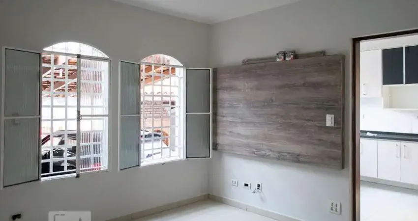 Casa com 2 quartos à venda na Travessa Carlos Montuori, 115, Água Fria, São Paulo