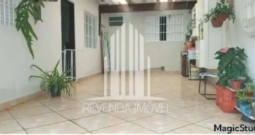 Casa com 2 quartos à venda na Rua Valdemar Adelino da Silva, 319, Moinho Velho, São Paulo