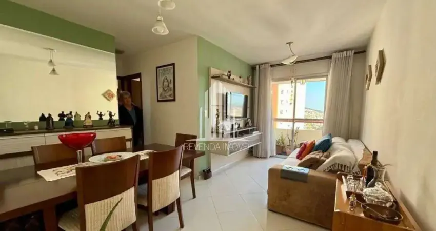 Apartamento à venda em santo andré-sp, jardim do estádio: 2 quartos, 2 salas, 1 banheiro, 1 vaga, 55m² de área. confira!