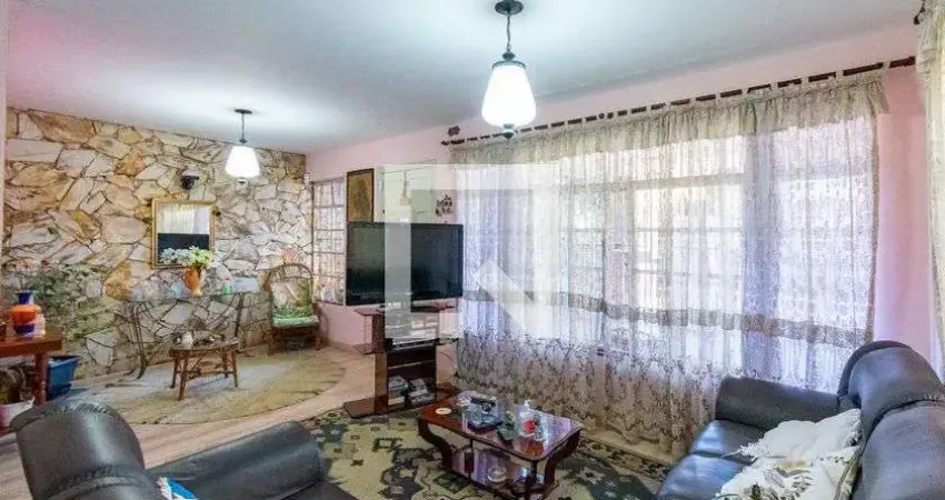 Casa com 3 quartos à venda na Rua Tuparaí, 313, Jabaquara, São Paulo