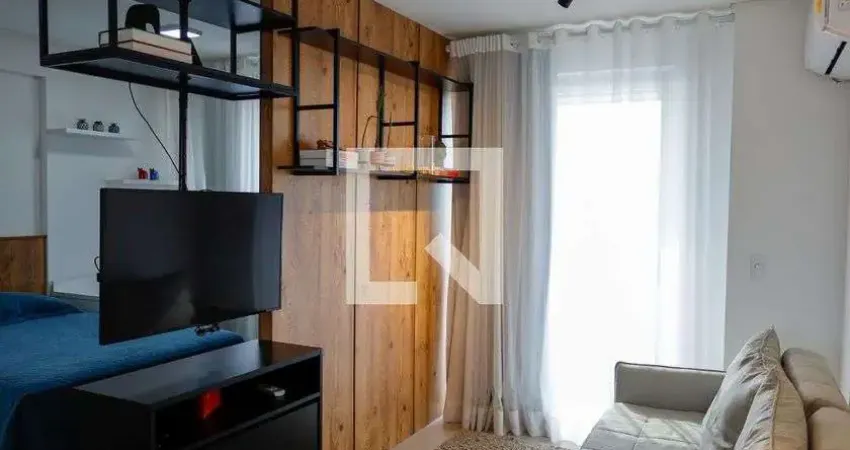 Kitnet / Stúdio à venda na Avenida Domingos Odália Filho, 381, Centro, Osasco