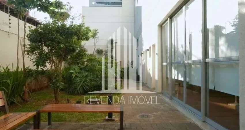 Kitnet / Stúdio à venda na Avenida dos Carinás, 337, Indianópolis, São Paulo