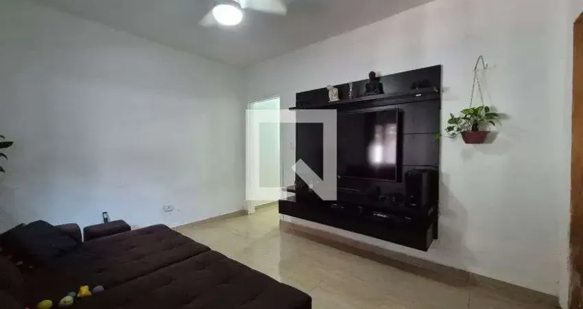 Casa com 2 quartos à venda na Rua Cartagena, 253, Vila Metalúrgica, Santo André