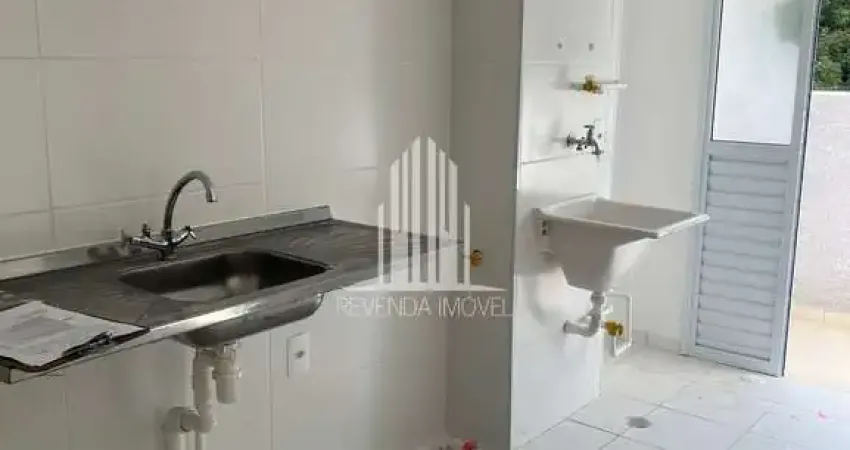 Apartamento à venda no Condomínio top Jaguaré em São Paulo-SP, no bairro Jaguaré. 2 quartos, 1 suíte, 1 sala, 2 banheiros. Aproveite!