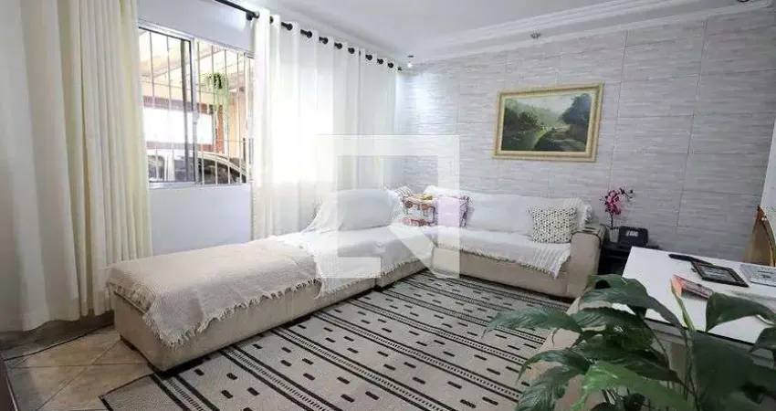 Casa com 2 quartos à venda na Rua Botucatu, 321, Vila Assunção, Santo André