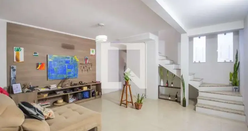 Casa com 3 quartos à venda na Rua Imbuia, 220, Cidade das Flores, Osasco